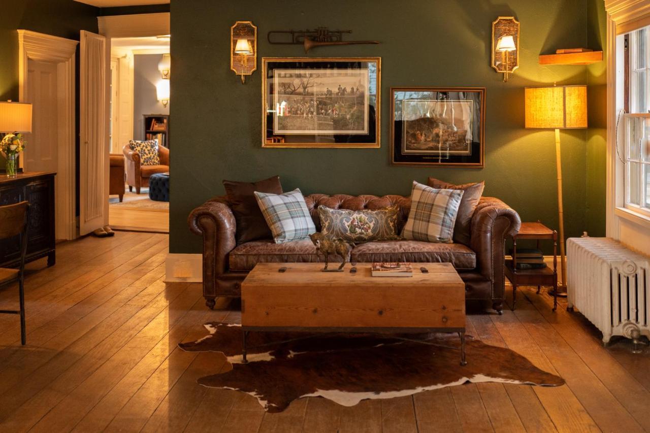 Hotel Onesixtyfive, The Inn On Park Row 4*