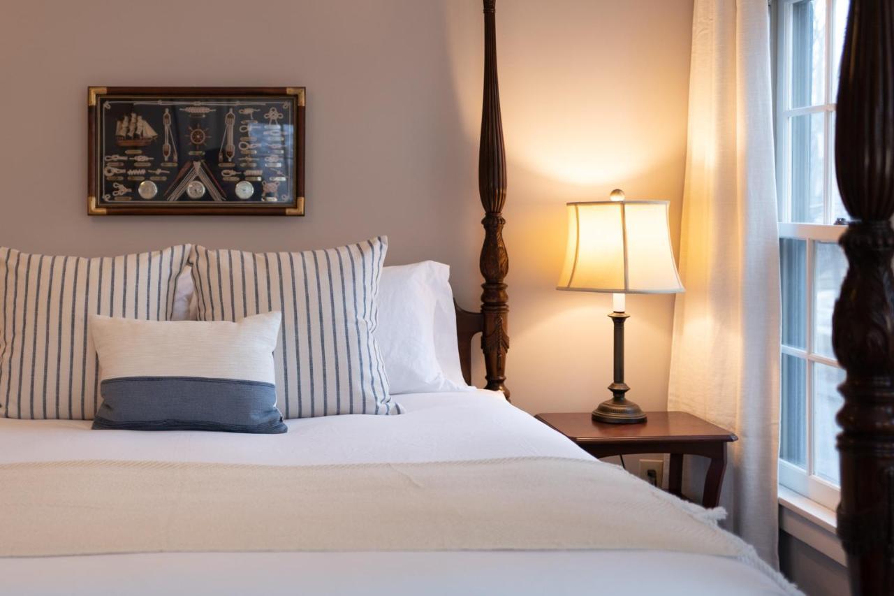 Hotel Onesixtyfive, The Inn On Park Row 4*