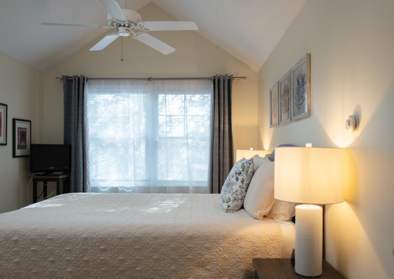Hotel Onesixtyfive, The Inn On Park Row 4*